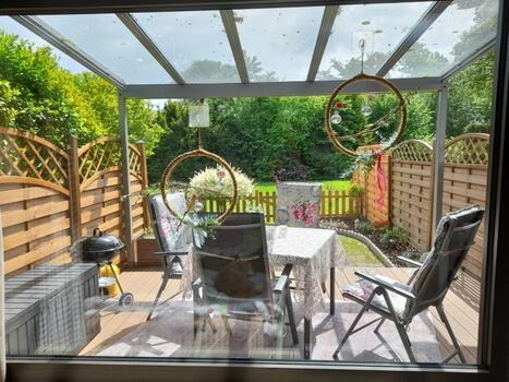 Die neue Terrasse nebst Überdachung für jedes Wetter