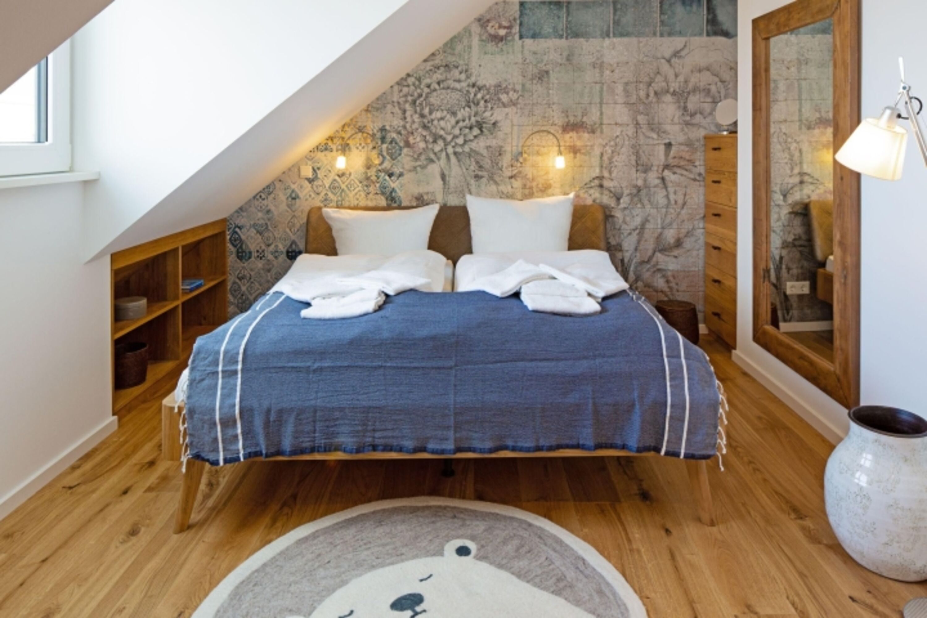 Schlafzimmer eins