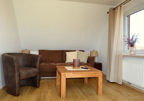 Wohnbereich mit hochwertiger Schlafcouch