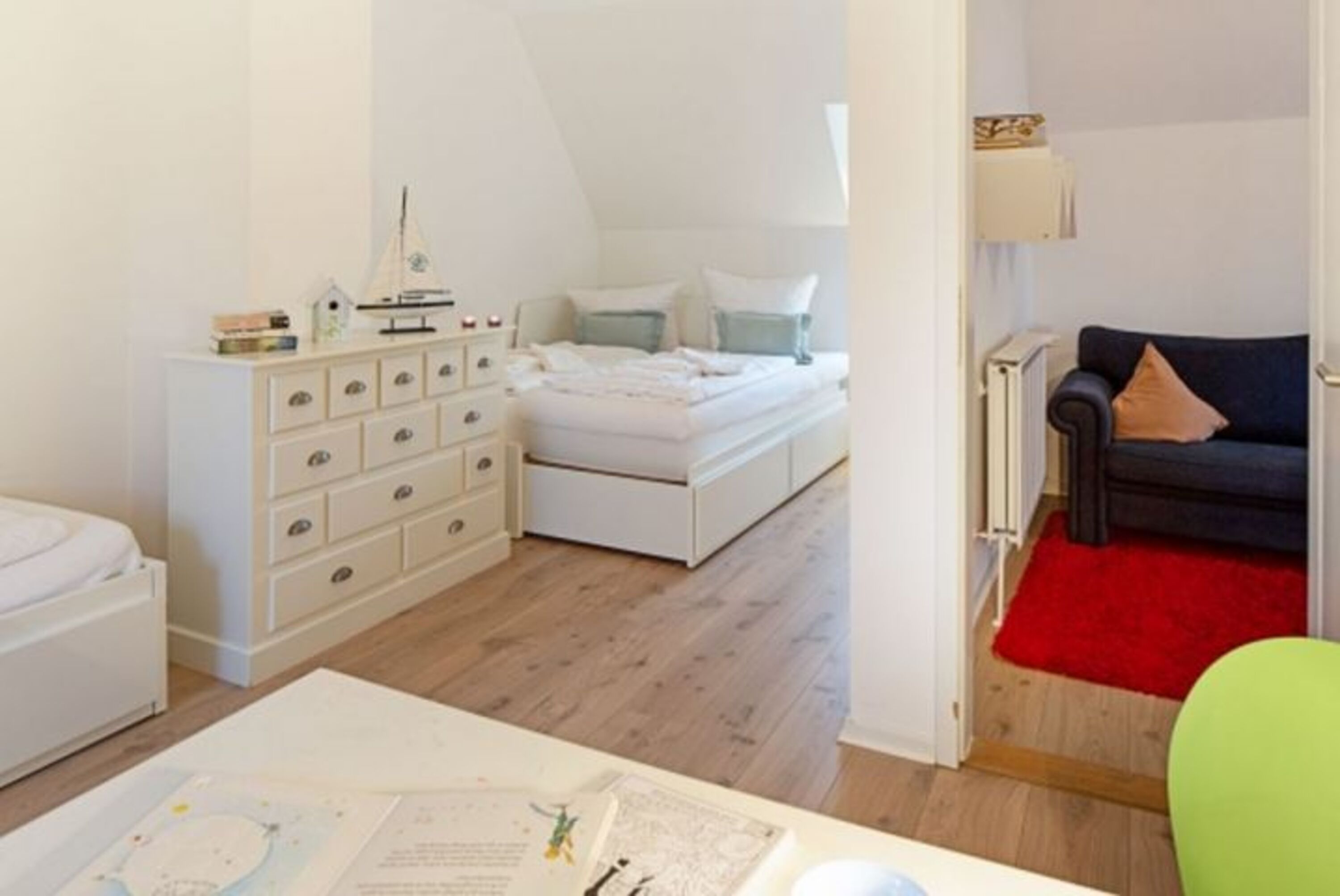 Schlafzimmer 2
