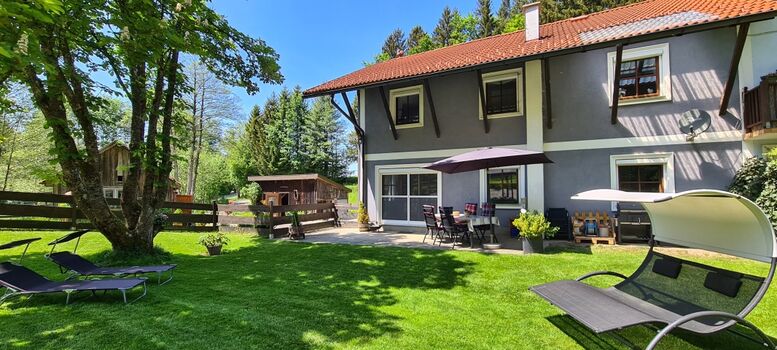 Garten komplett eingezäunt (inkl. Kleintiergitterzaun bis zum Boden)