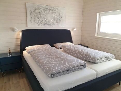 Doppelbettschlafzimmer I