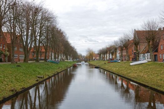 Gracht in Friedrichstadt