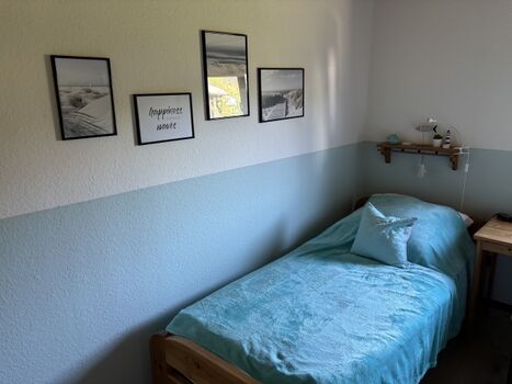 2. Schlafzimmer mit 2 Betten