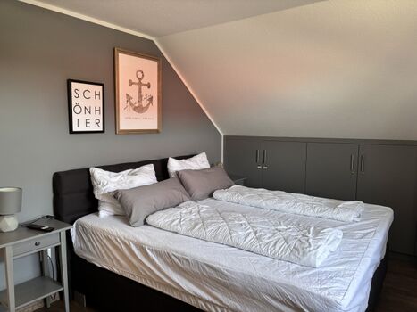 Schlafzimmer auch mit Boxspringbett