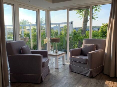 Lieblingsplatz am Eckfenster