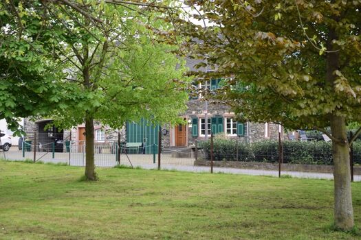 viel grün drumherum