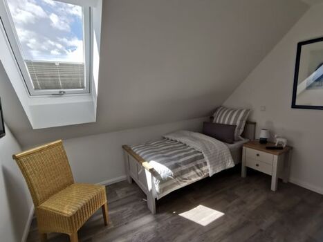 2. EZ im OG mit Fernseher