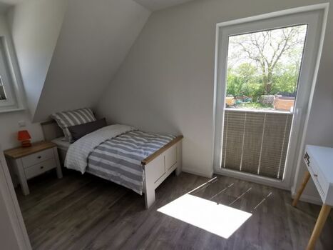 EZ im OG mit Fernseher