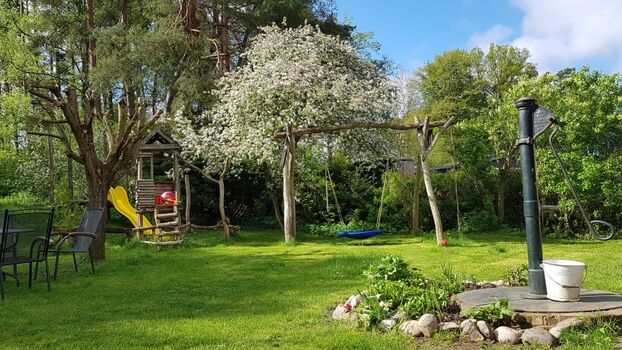Innenhof mit Spielplatz
