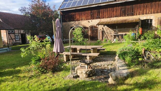 Sitzgruppe und Grill