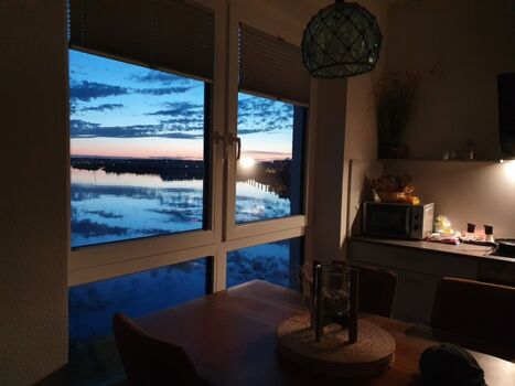 Sonnenuntergang vom Esstisch!