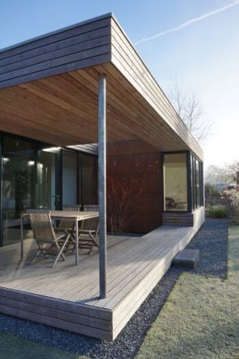 überdachte Terrasse