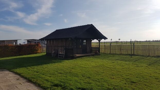 Gartenhaus zum Rauchen oder Feiern