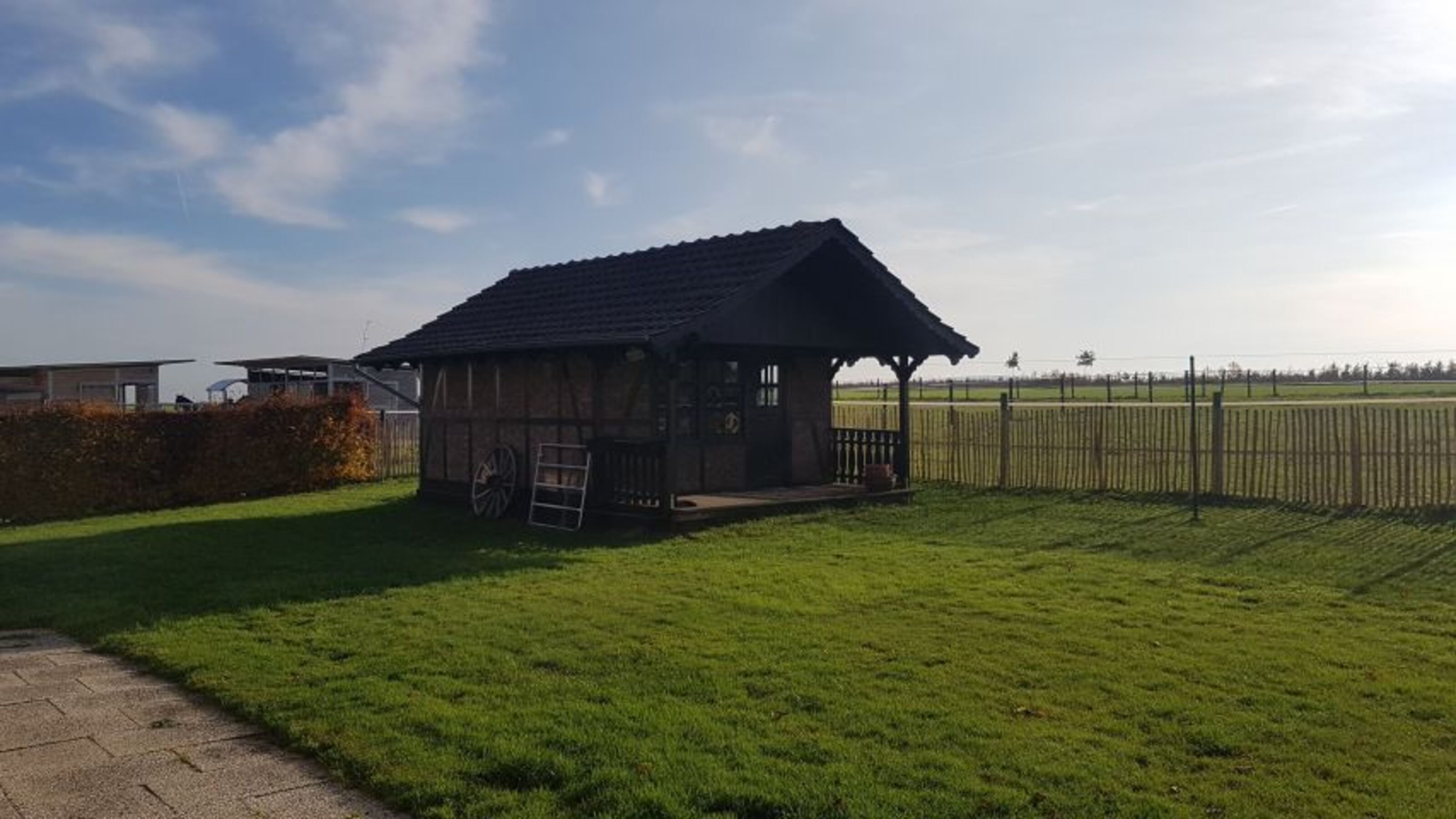 Gartenhaus zum Rauchen oder Feiern