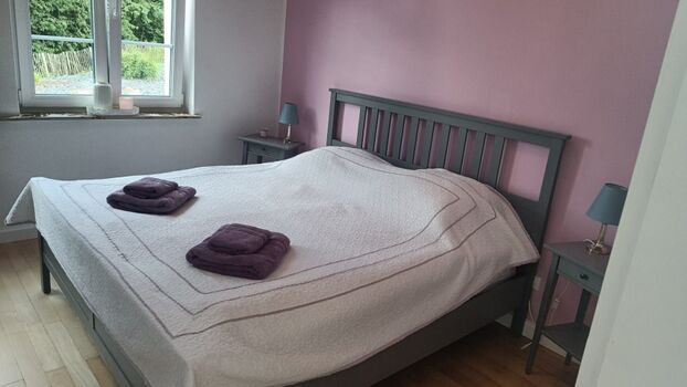 Schlafzimmer mit DB im EG