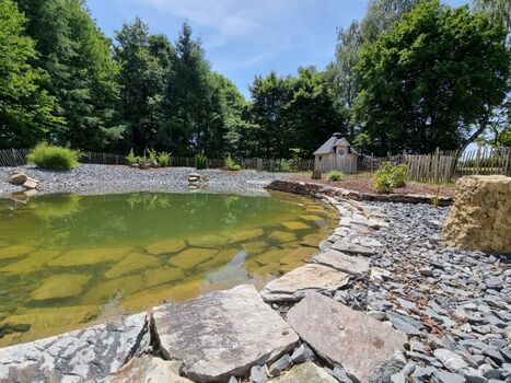 Schwimmteich für Mensch 