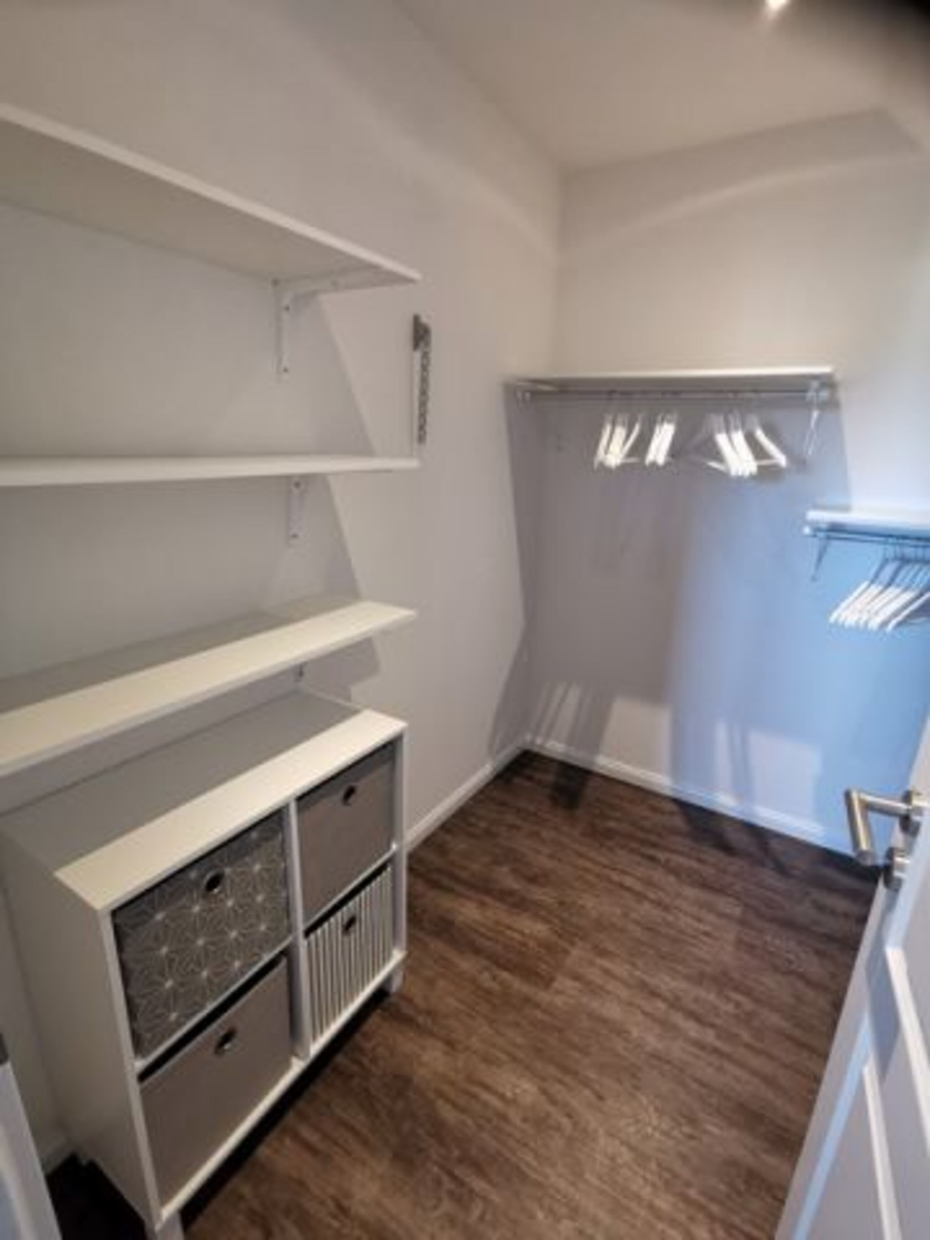 begehbarer Kleiderschrank
