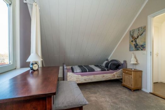 Schlafzimmer 2 mit 2 Einzelbetten