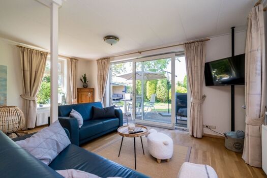 Die komfortable Sitzecke mit Digital TV