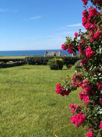 Blick vom Rosenbogen auf das Meer