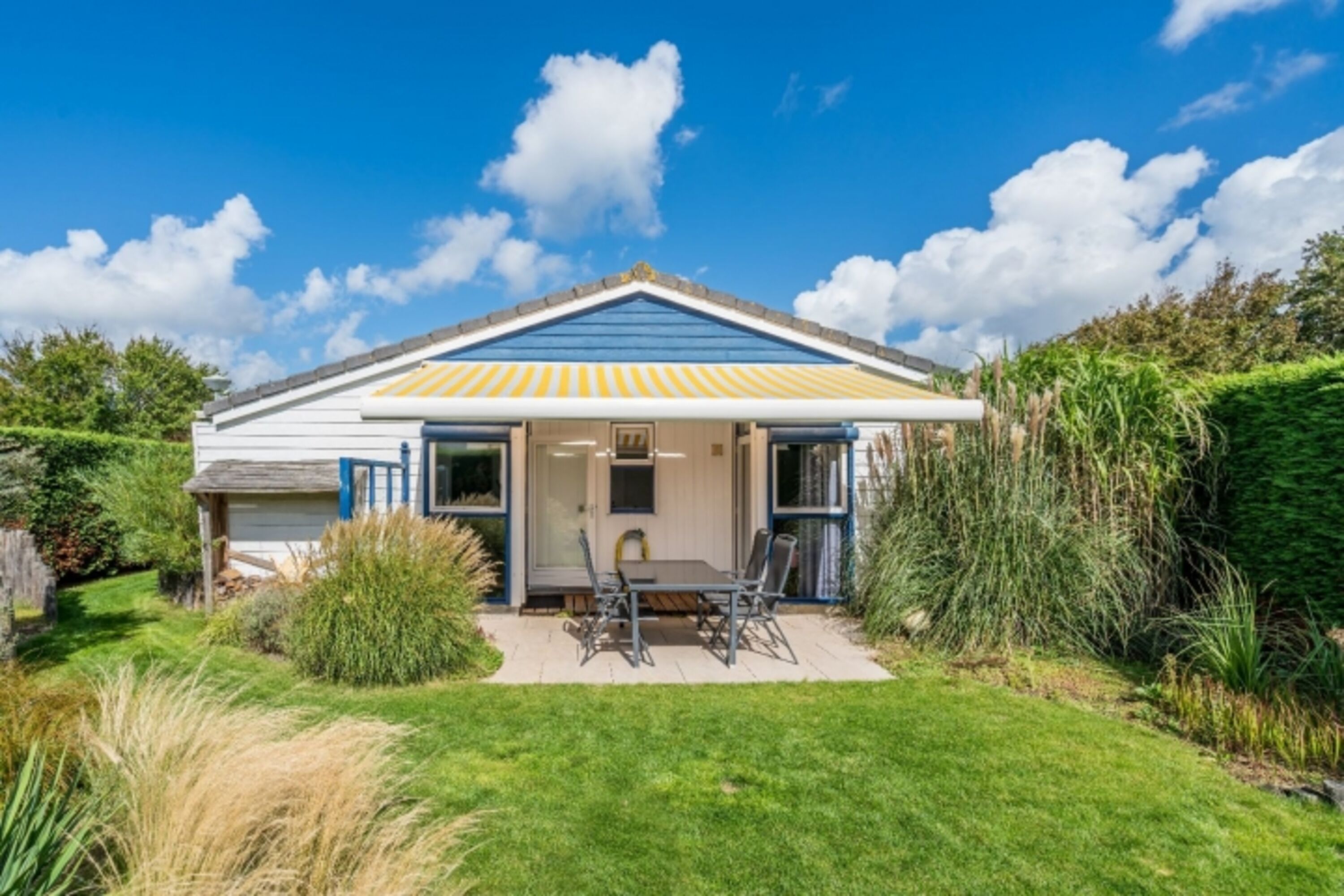 Der freistehende Bungalow mit sonnigem Garten