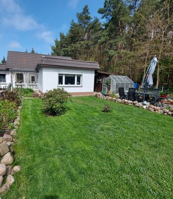 Ferienhaus mit Garten und Grillplatz