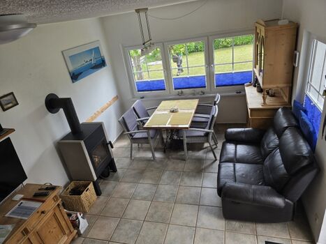 Wohnzimmer mit Kamin