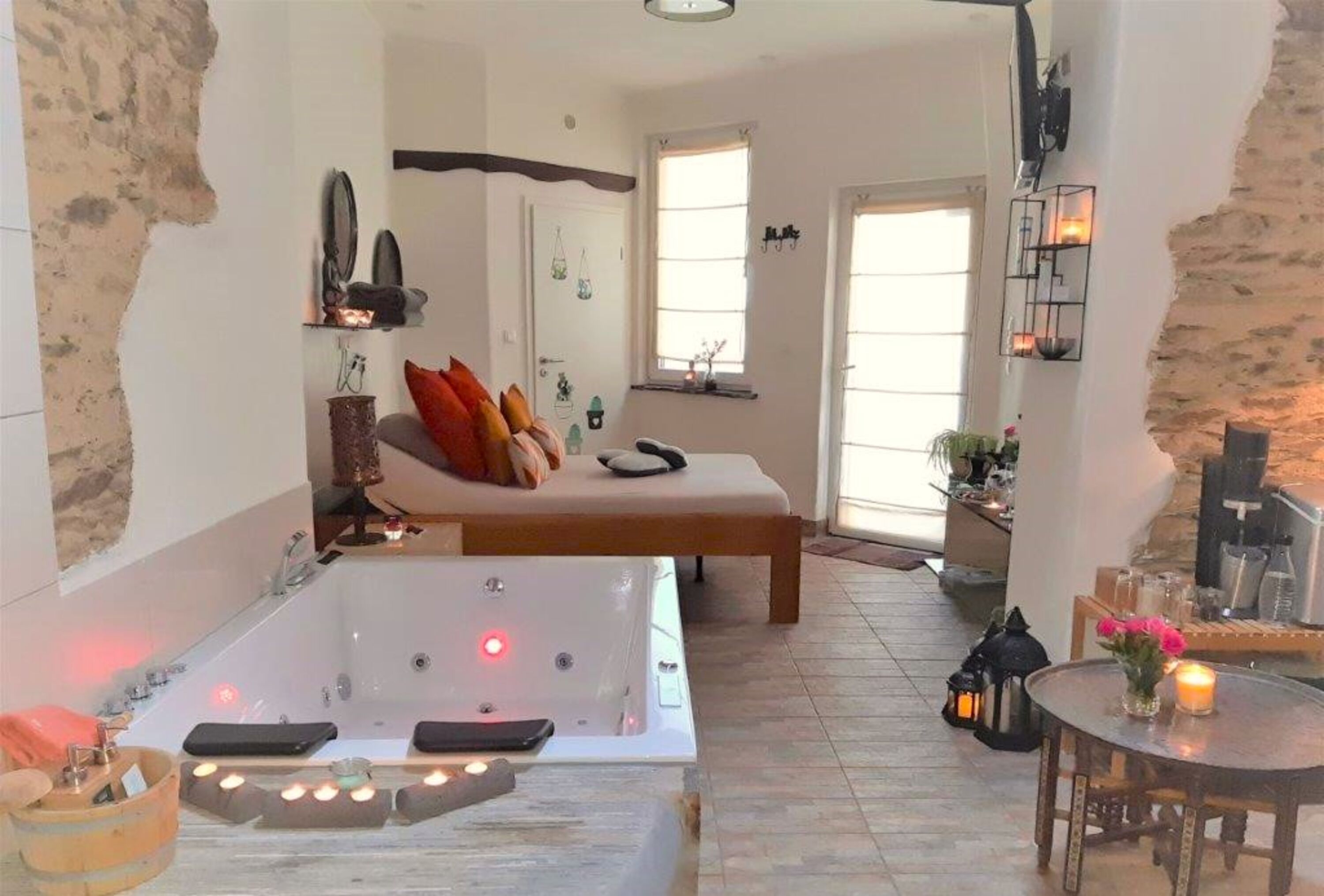Spa mit Doppelbett zum Relaxen