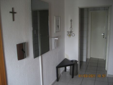 Flur mit Heizungsspiegel