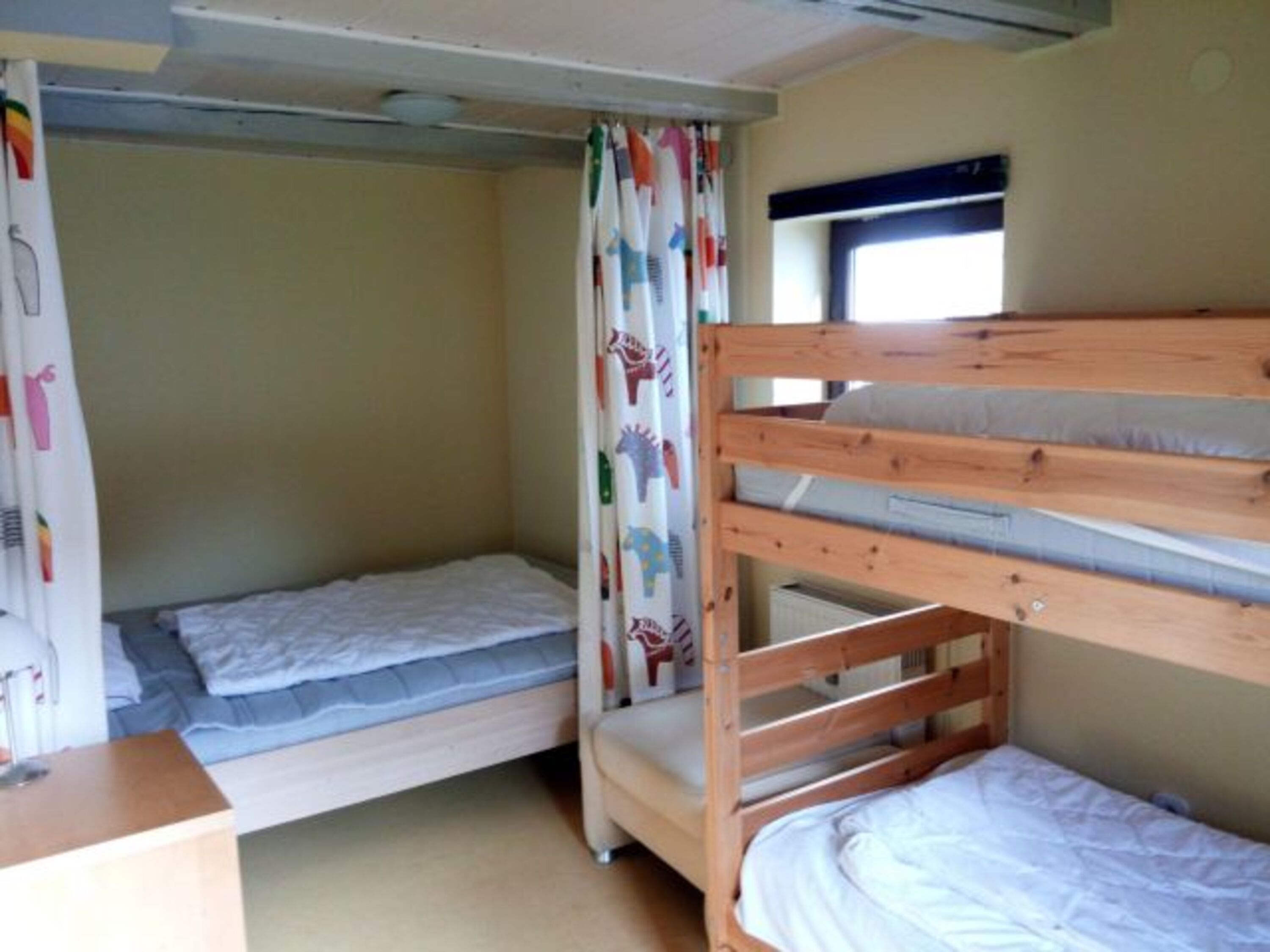 2. Schlafzimmer