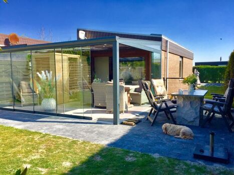 Wintergarten mit finn. Sauna 