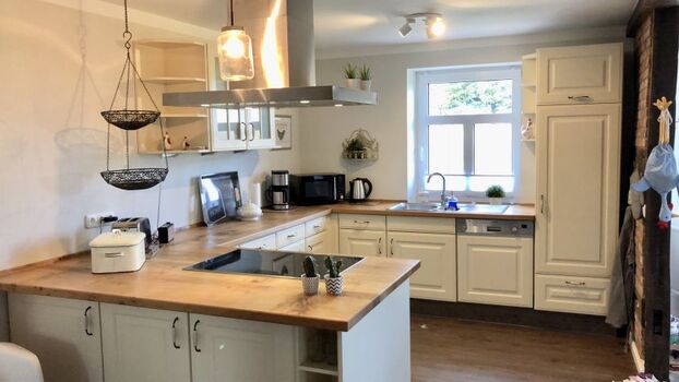 unsere riesen Landhausküche