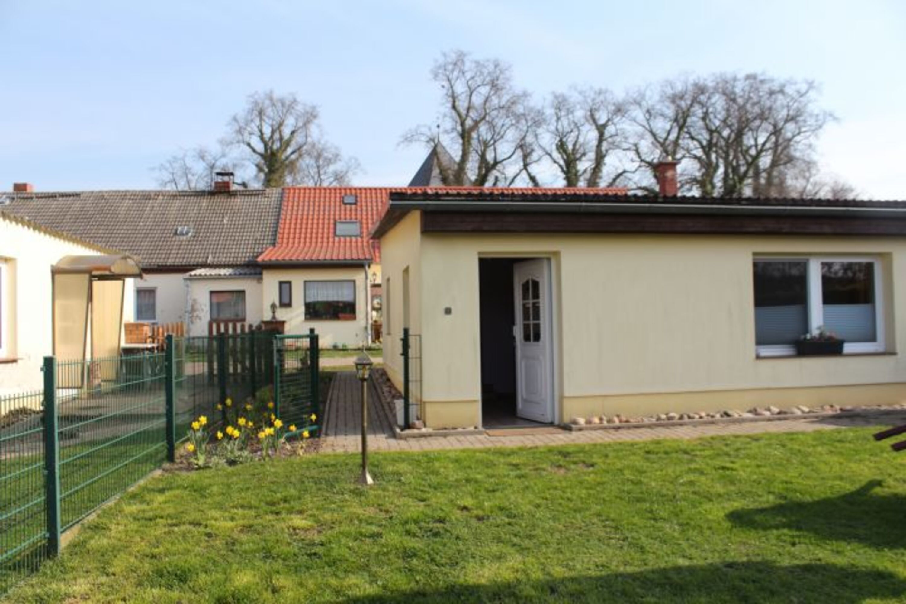 Blick auf dem Bunglow zum Parkplatz