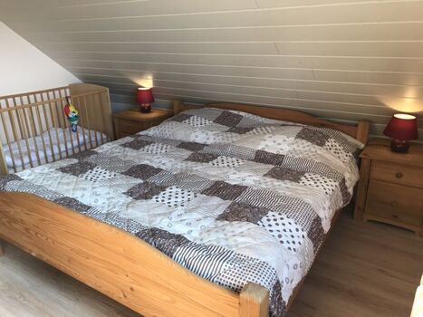 Das Schlafzimmer im 1. OG