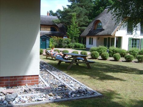 Schattiges Plätzchen auf der Liege