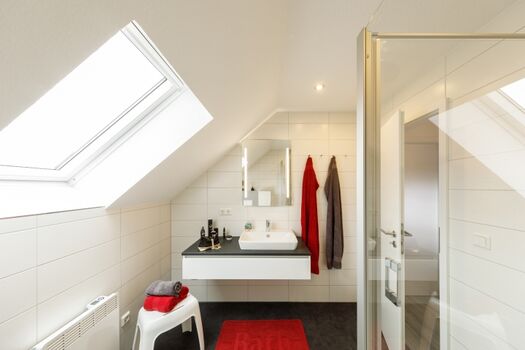 Waschtisch im Duschbad