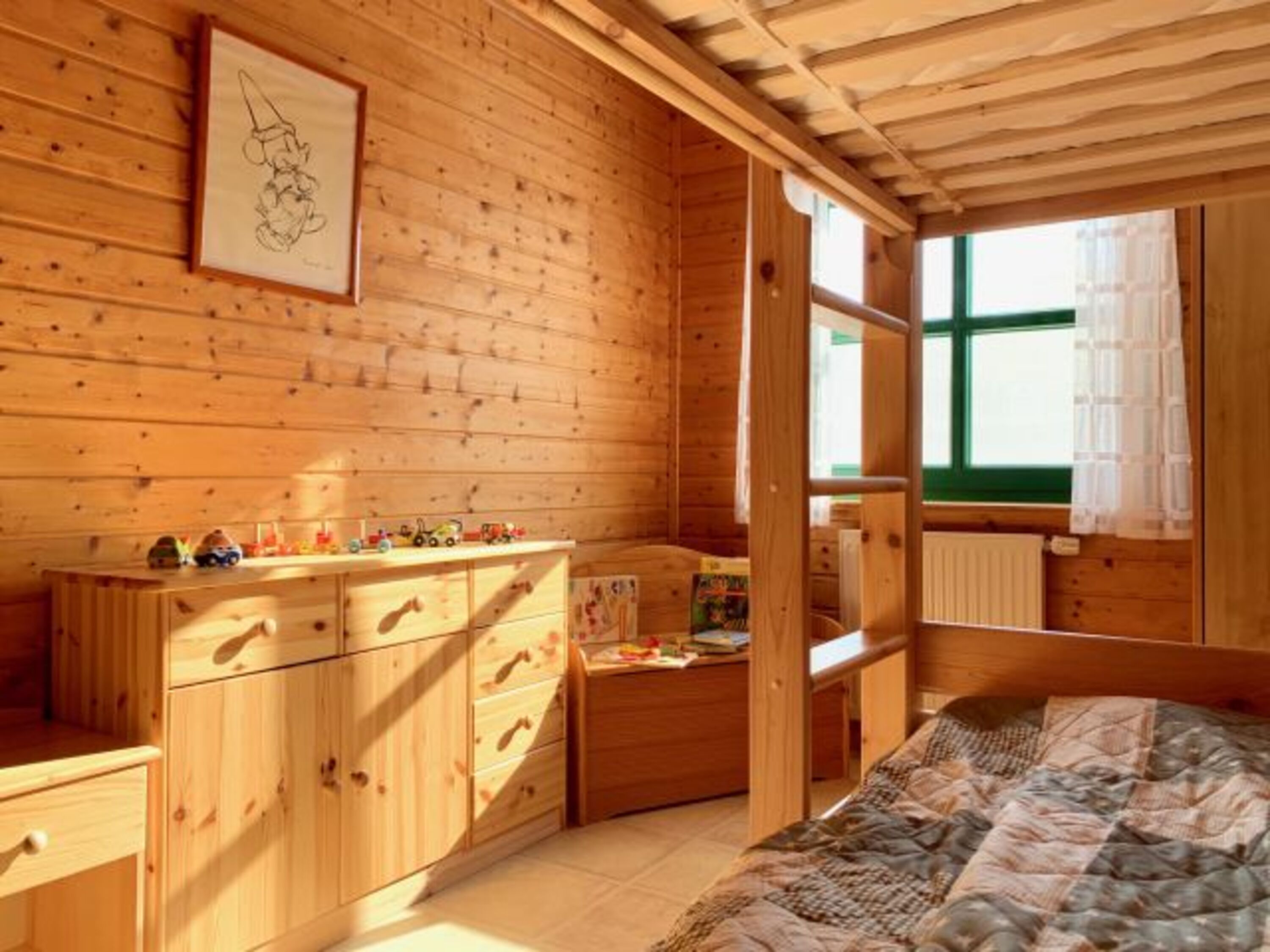 Schlafzimmer 3 (Kinderzimmer)