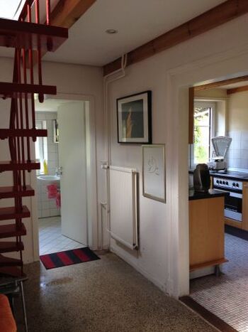 Blick vom Flur zur Küche