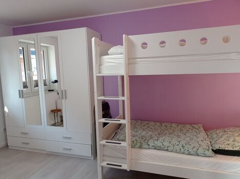 und Etagenbett