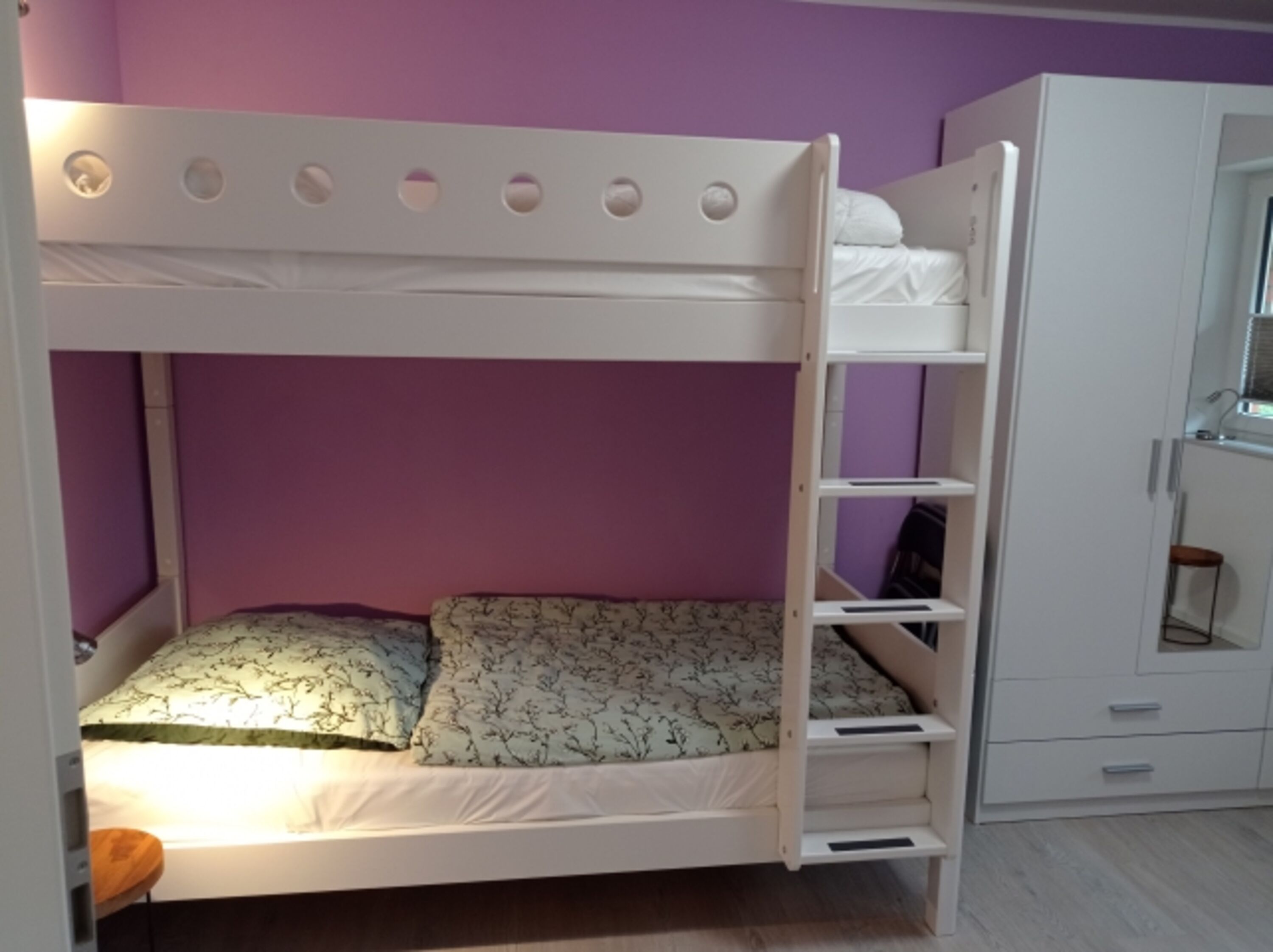 und Etagenbett