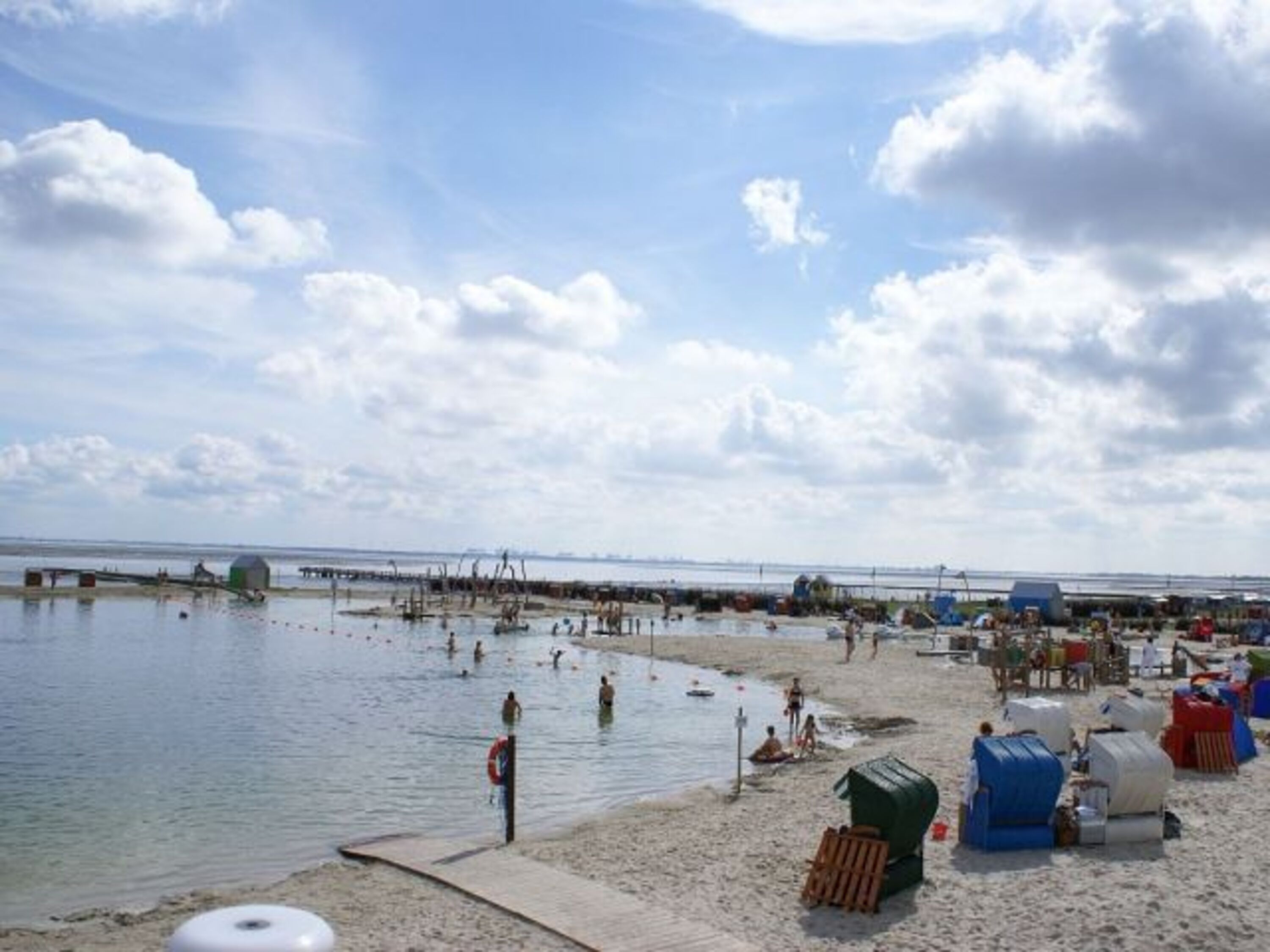 Die Nordsee Lagune mit Meerwasser