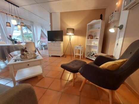 Großer lichtdurchflutete Wohnbereich 