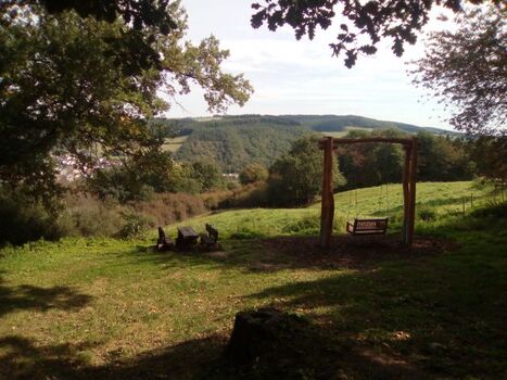 Schaukelbank auf der Vitaltour Bärenroute