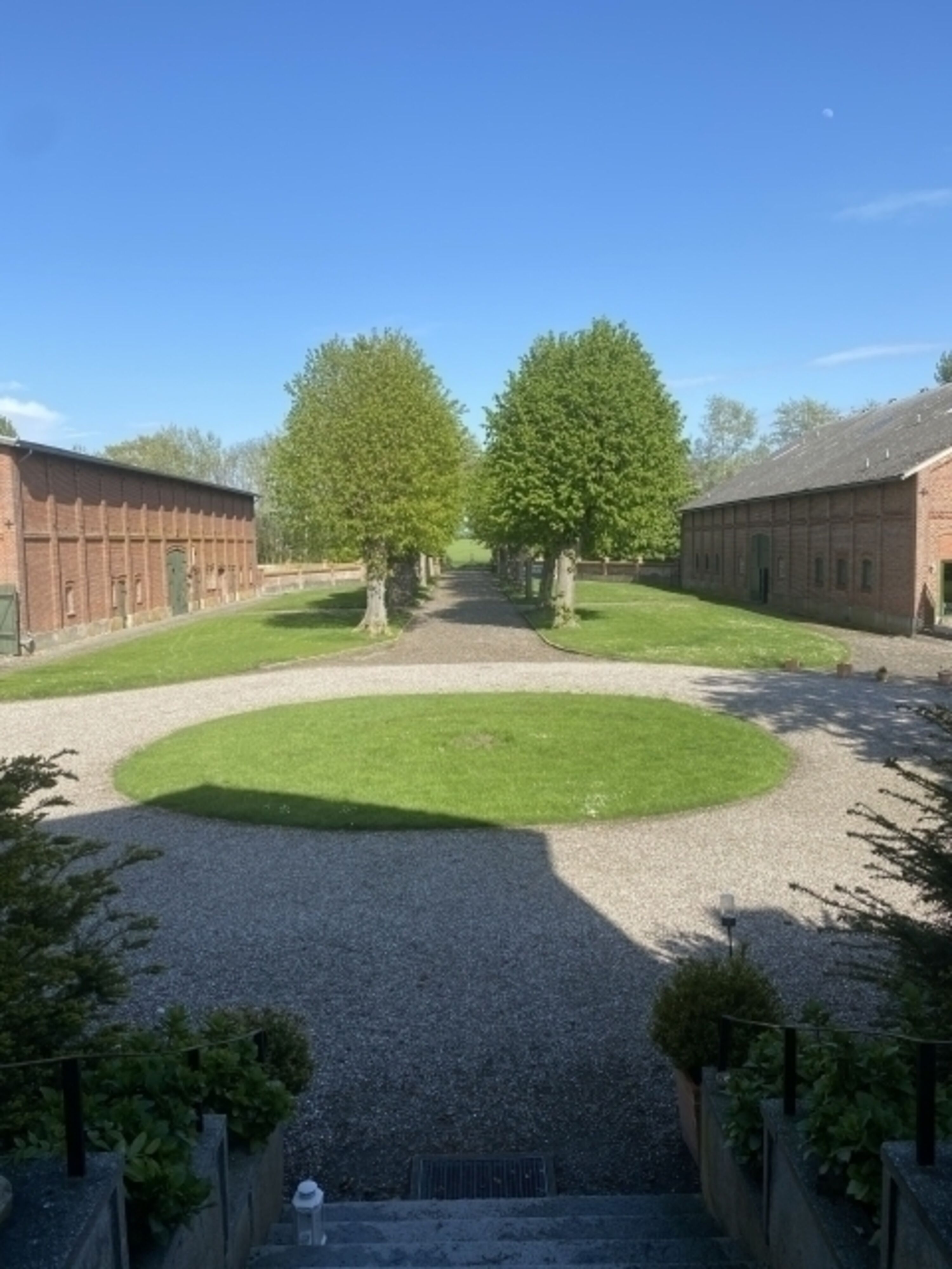 30.000 qm Grundstücksfläche