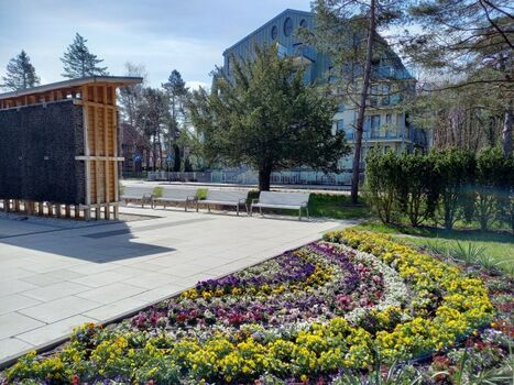 Gradierwerk vor unserem Balkon