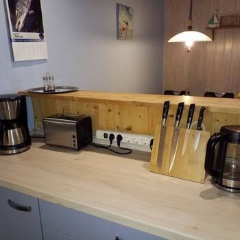 - Neu - Küche / Arbeitsbereich