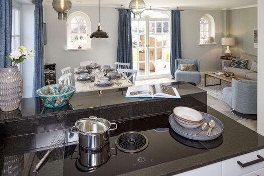 Küche und Essbereich