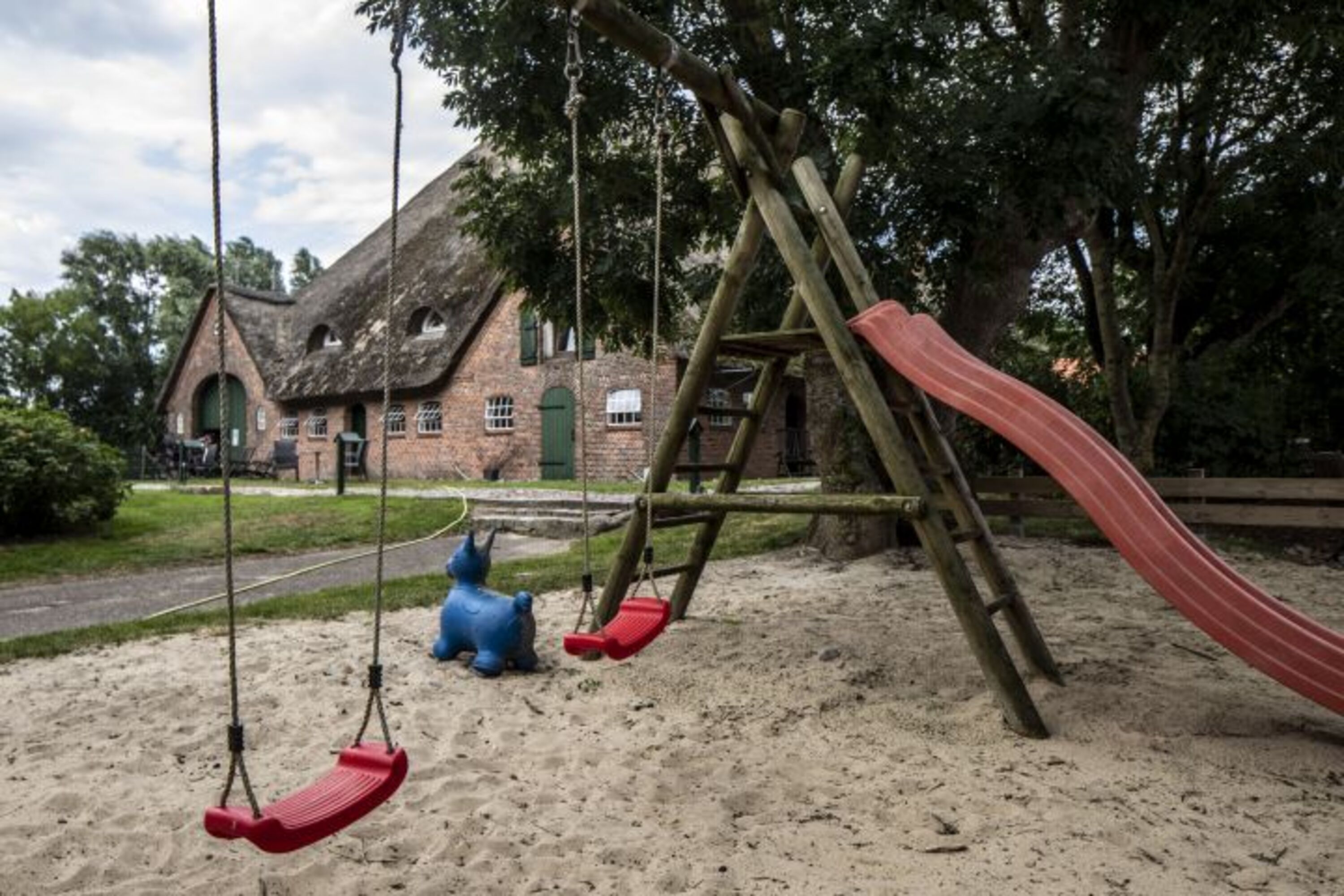 Kinderspielplatz - haubarg am meer