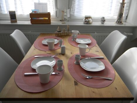 Esstisch in der oberen Wohnung